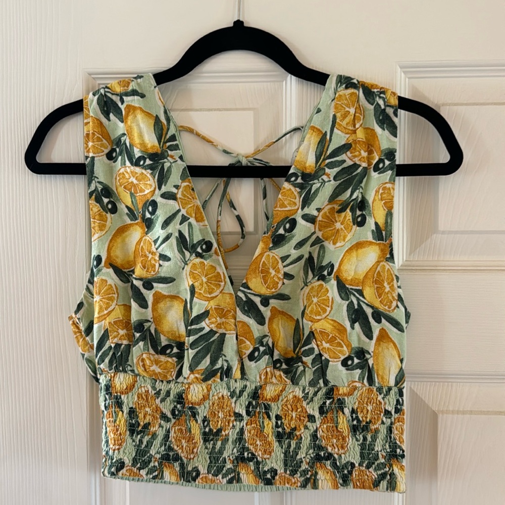 NWT Abercrombie & Fitch Lemon Print Linen Blend Crop Tank size Medium